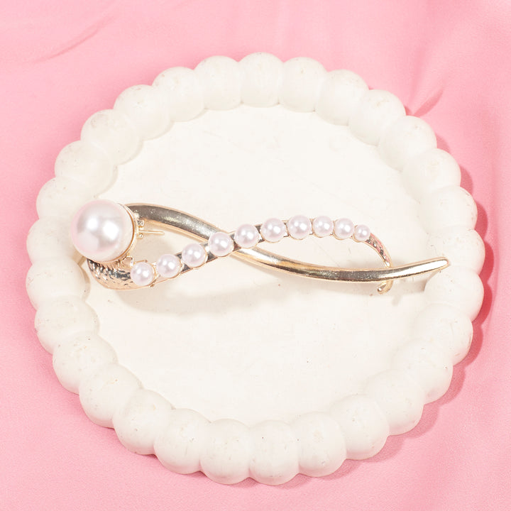 Luna Pearl Pin