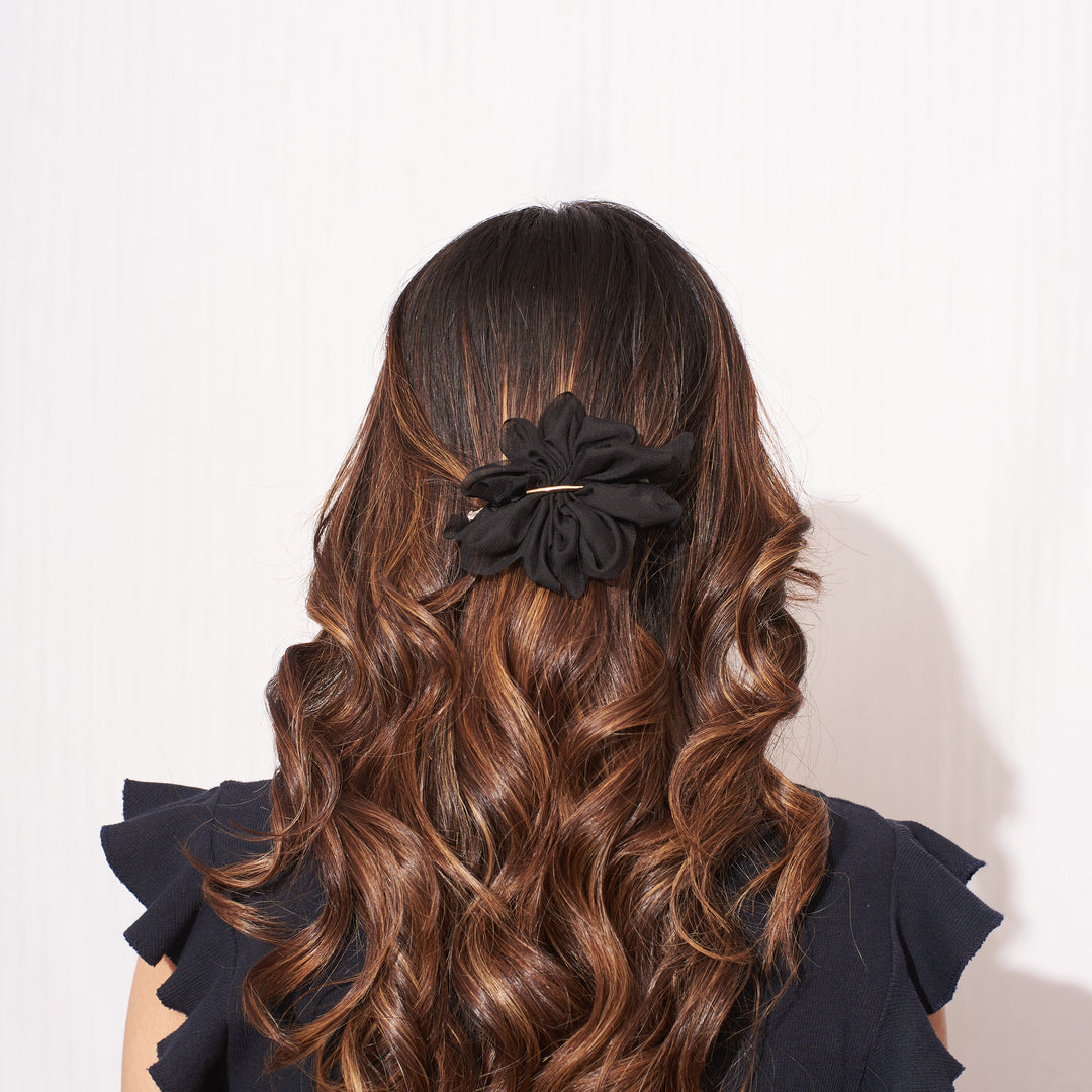Midnight Ruffle Hair Pin