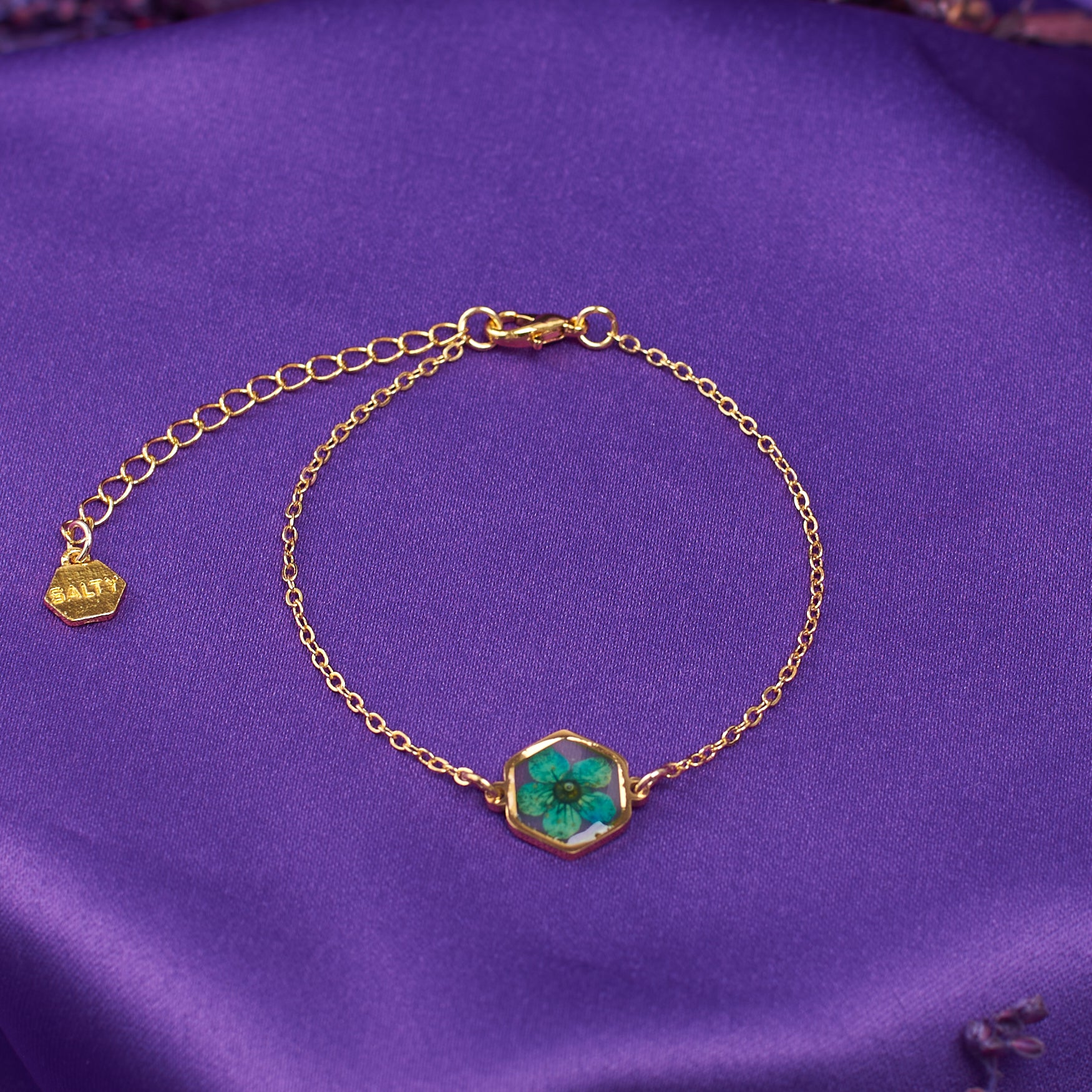 Aurora Resin Gold Bracelet