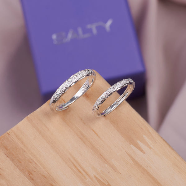 Soul Circle Shimmer Couple Ring