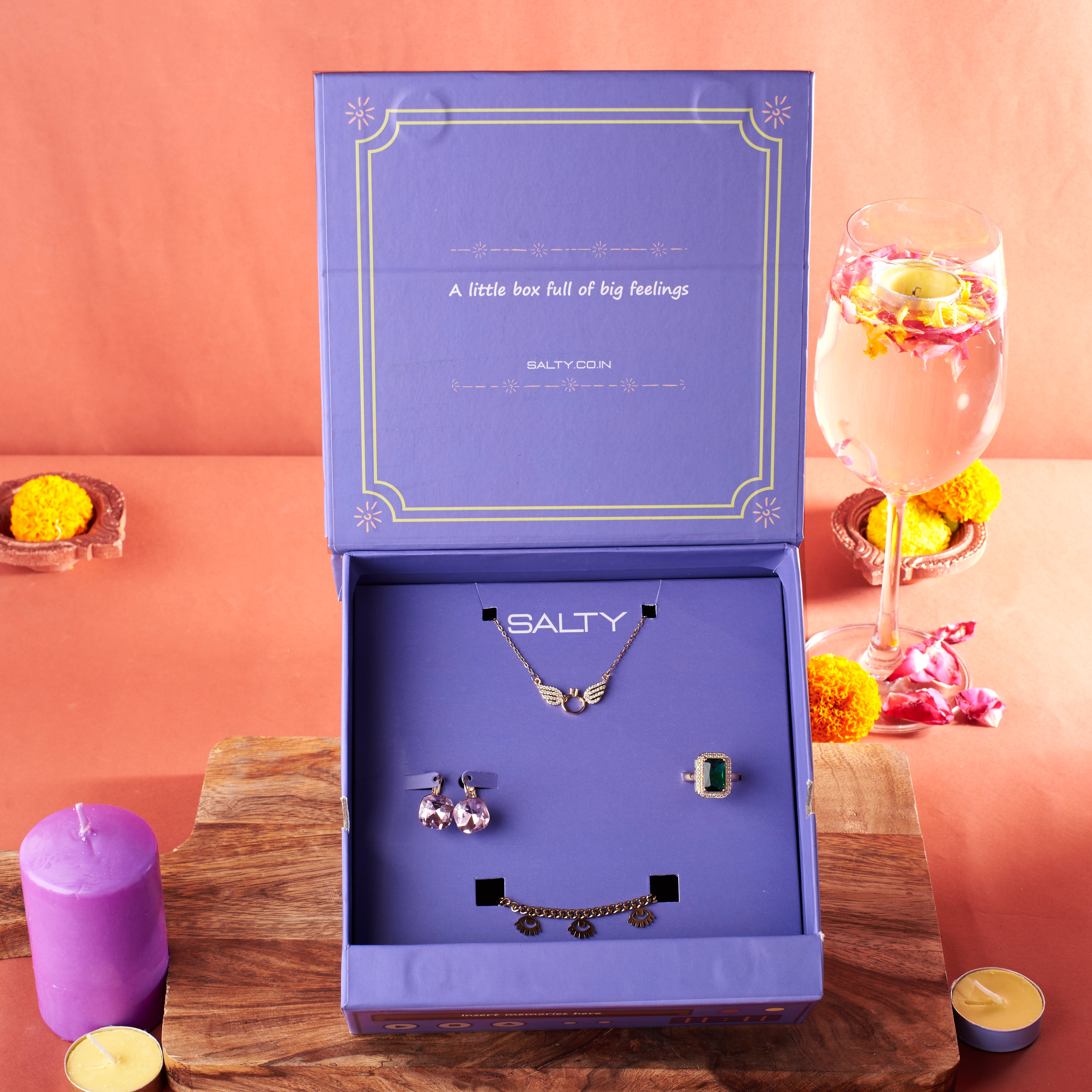 Down the Memory Lane Gift Box For Sister | Salty – Salty Accessories