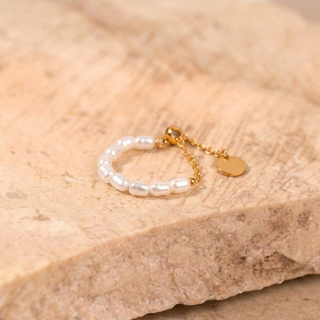 Aurum White Stone Bracelet & MInimal Ring Set