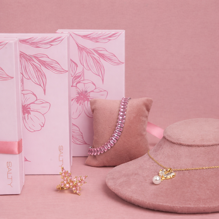 Unwrap the Magic – Daydream bow box