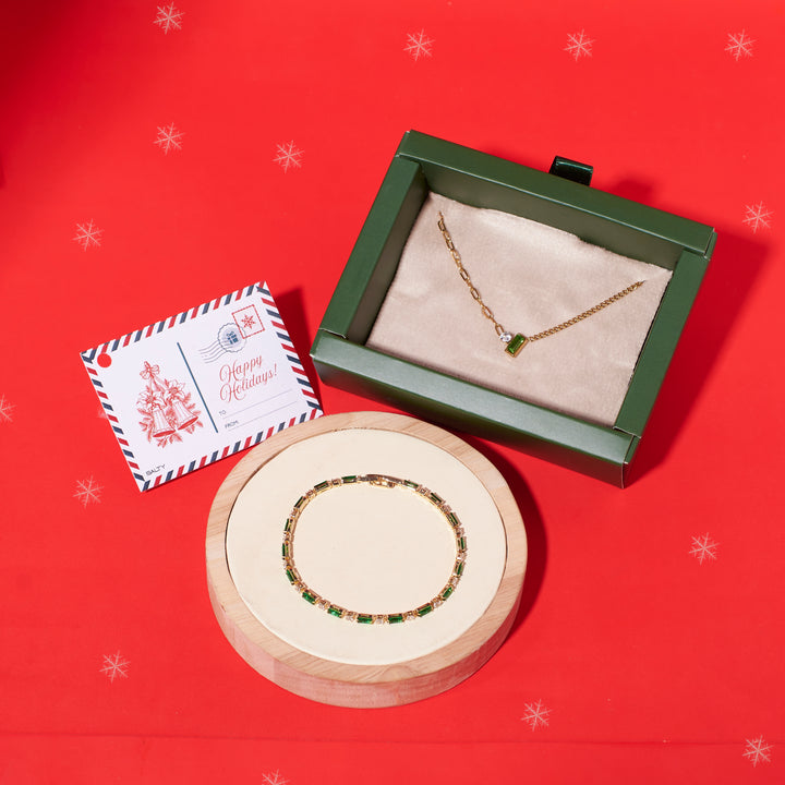 Secret Santa Christmas Emerald Cheer Box for Women