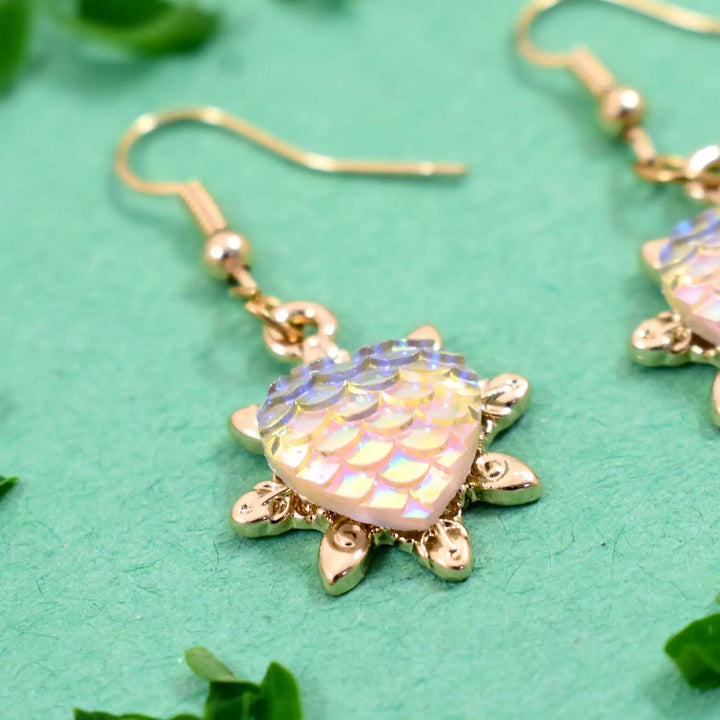 Scaled Heart Multicolour Short Drop Earrings - Salty Accessories