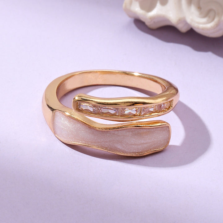 Sculpted Gold Ring