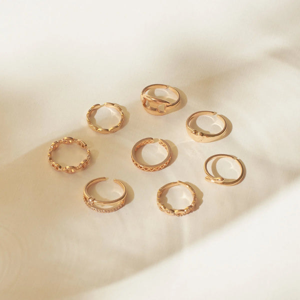 Set Of 8 Linked Eternity Rings