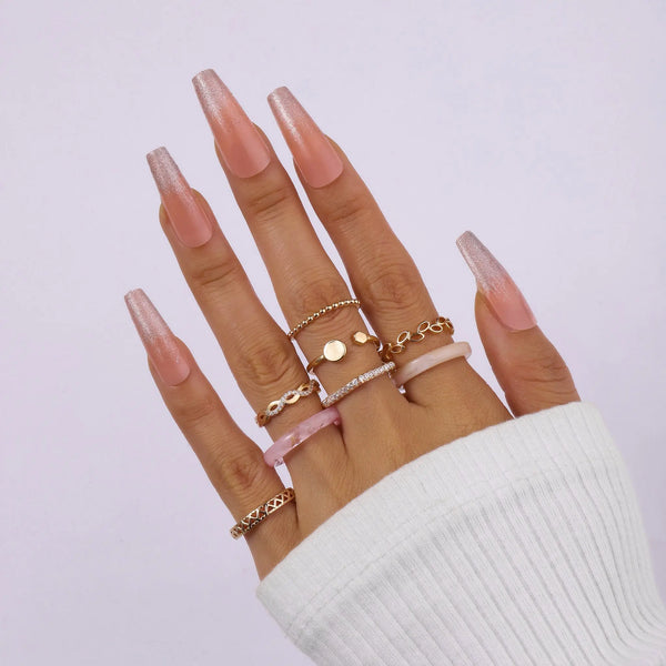 Set Of 8 Urban Chic Rings