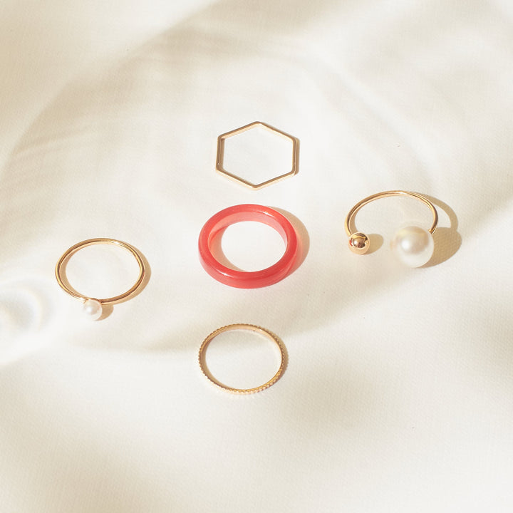 Set Of 5 Cherry Pearl Rings