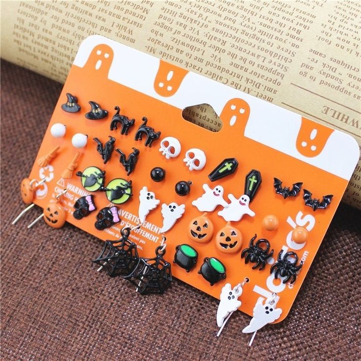 Set of 20 sinister Studs Earring Combo