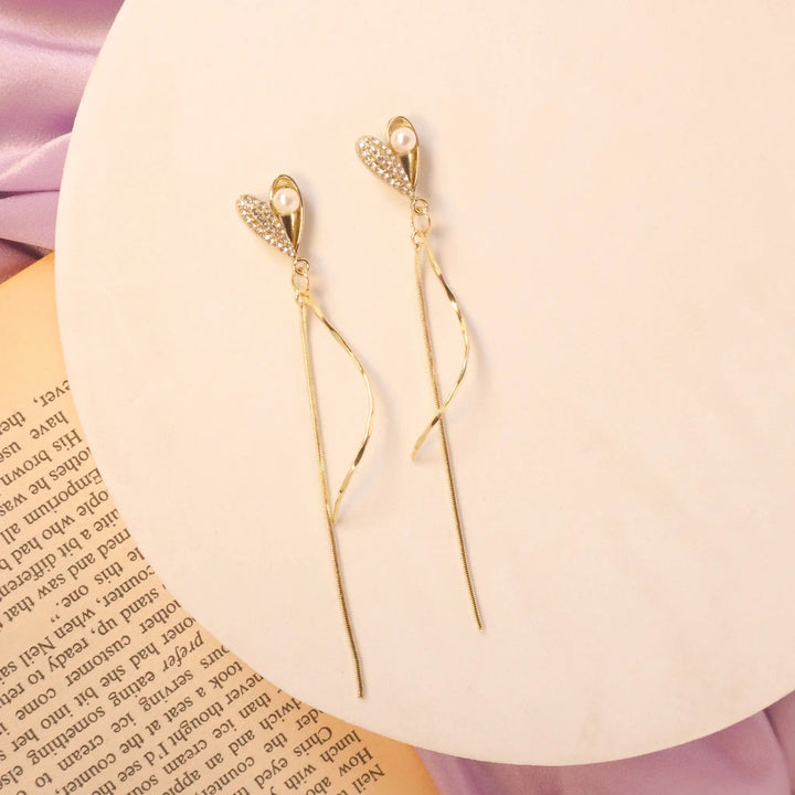 Shell Pearl Tassel Earrings