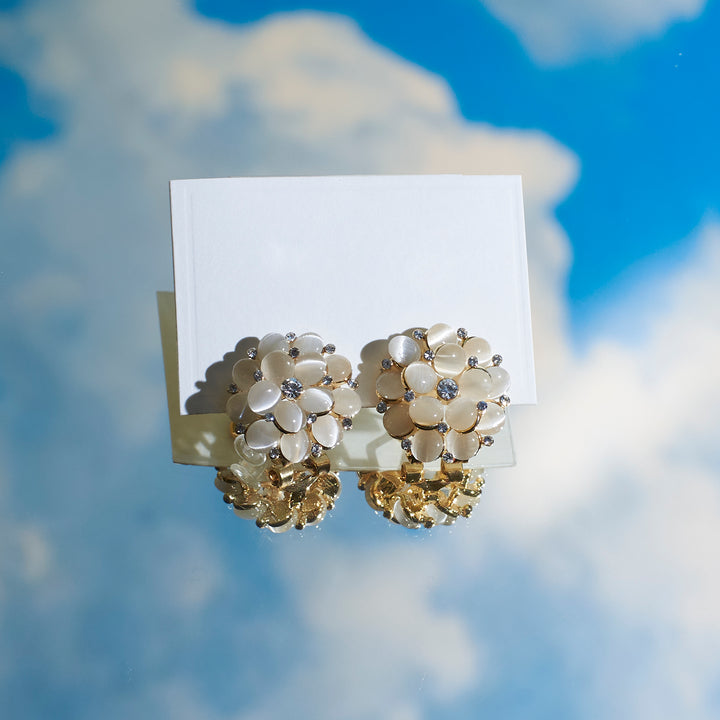 Showstopper Solitaires Studs Salty