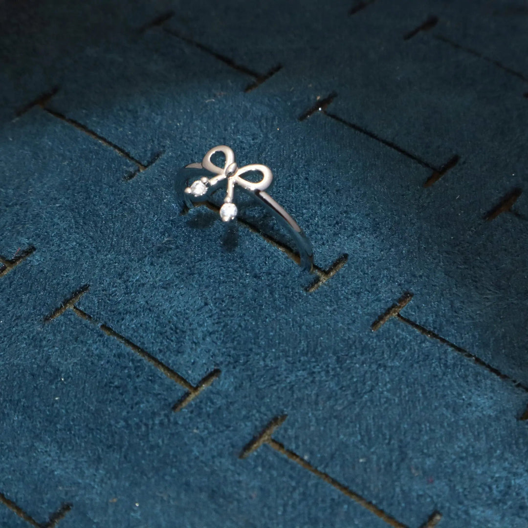 Silk Bow Silver Ring - Salty Accessories