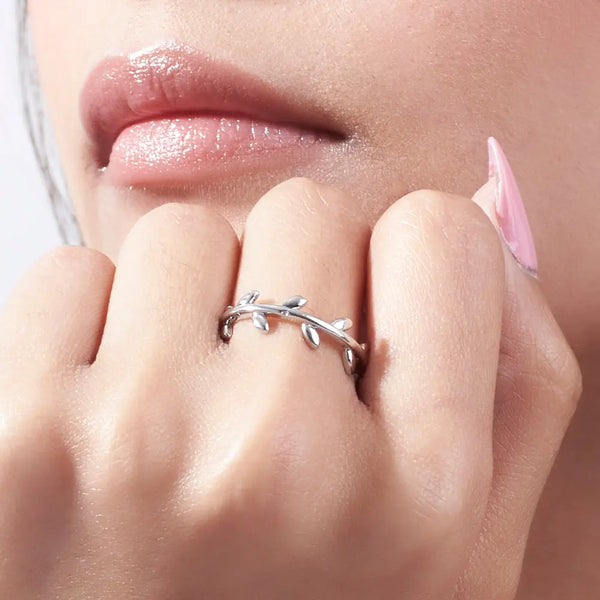 Silver Leaf Ring