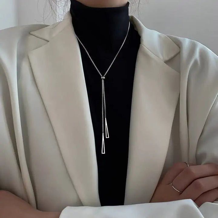 Silver Lasso Necklace