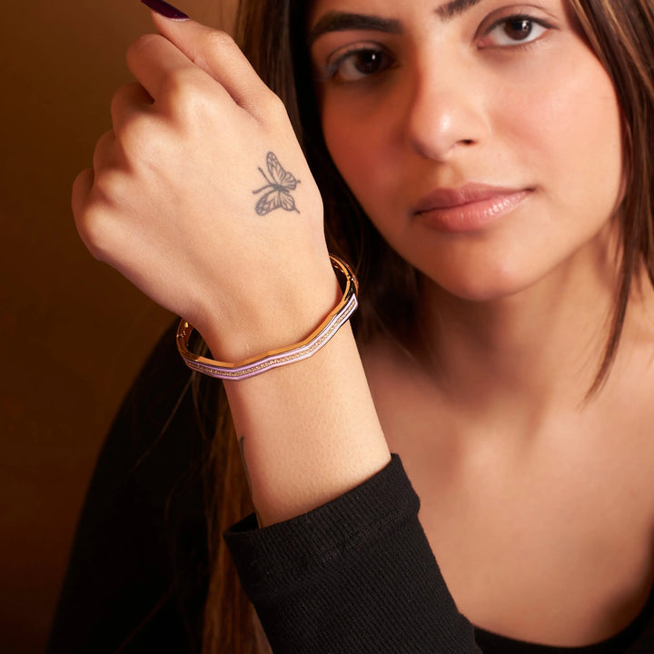 Sleek and Stylish Bangle - Salty Accessories