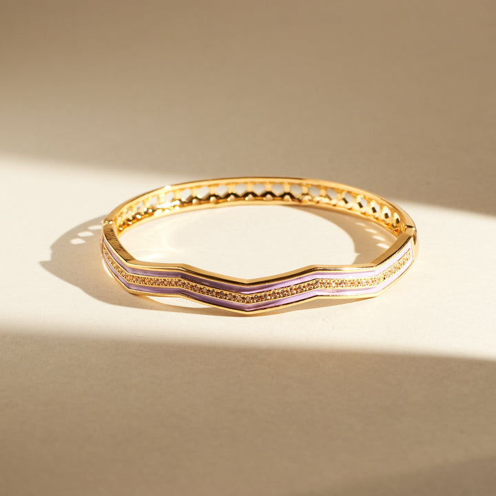 Sleek and Stylish Bangle Salty