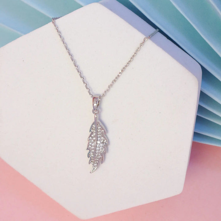 Small Leaf Crystal Necklace - Silver - Salty Accessories