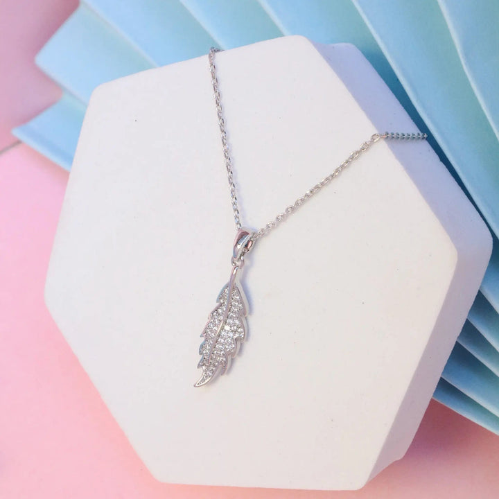 Small Leaf Crystal Necklace - Silver - Salty Accessories