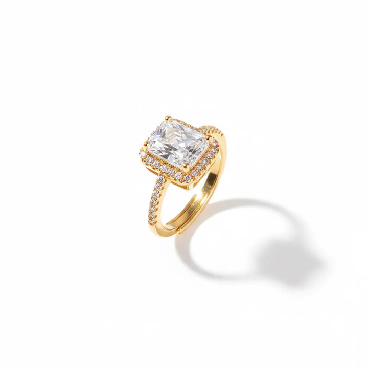 Span Studded Solitaire Gold Ring With Valentine Box | Salty