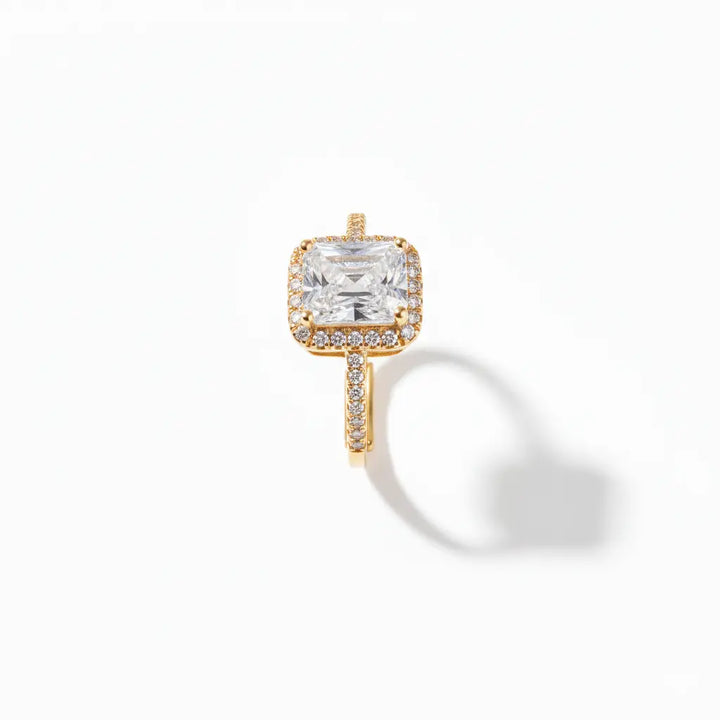 Span Studded Solitaire Gold Ring With Valentine Box | Salty