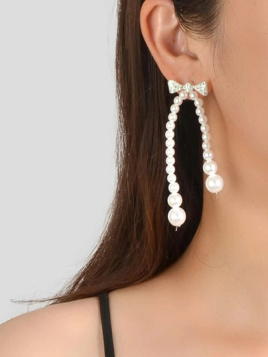 Sparkling Bow Pearl Drop Earrings - Salty Accessories