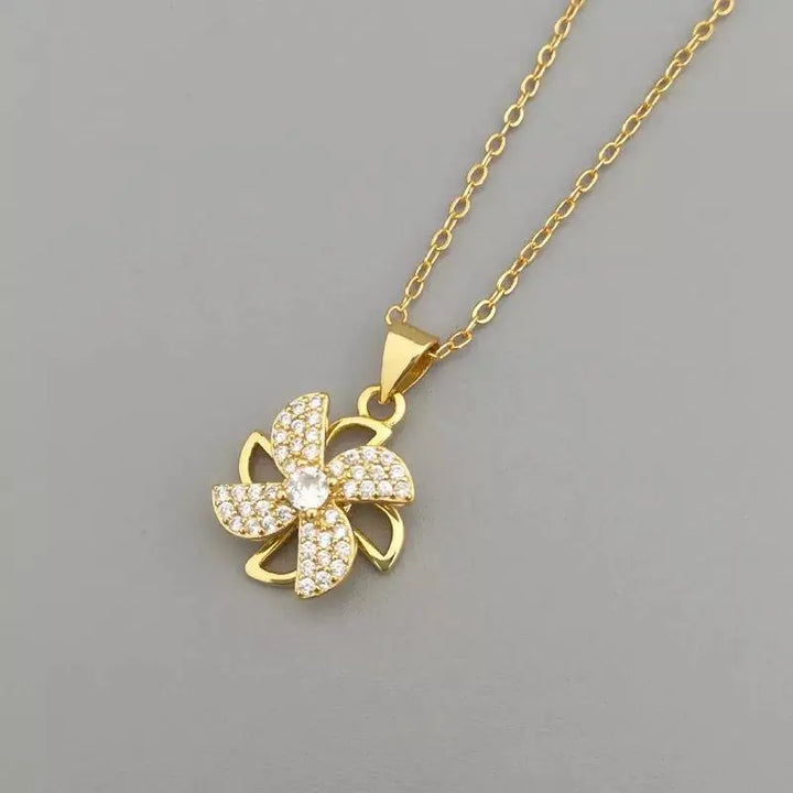 Spinning Windmill Zircon Necklace - Gold | Salty