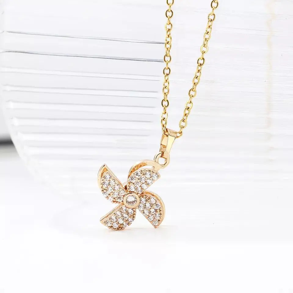 Spinning Windmill Zircon Necklace - Gold - Salty Accessories