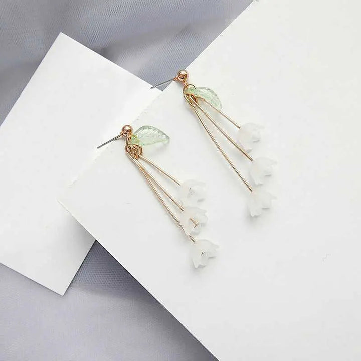 Stylish Flower and Leaf Long Drop Earrings - Salty Accessories