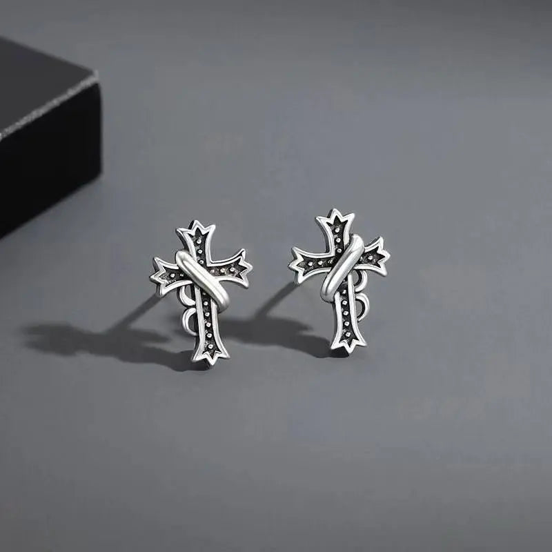 Suave X-Mark Studs