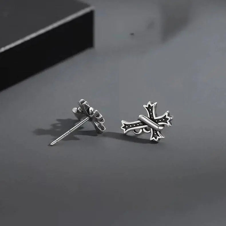 Suave X-Mark Studs