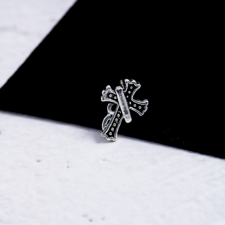 Suave X-Mark Studs