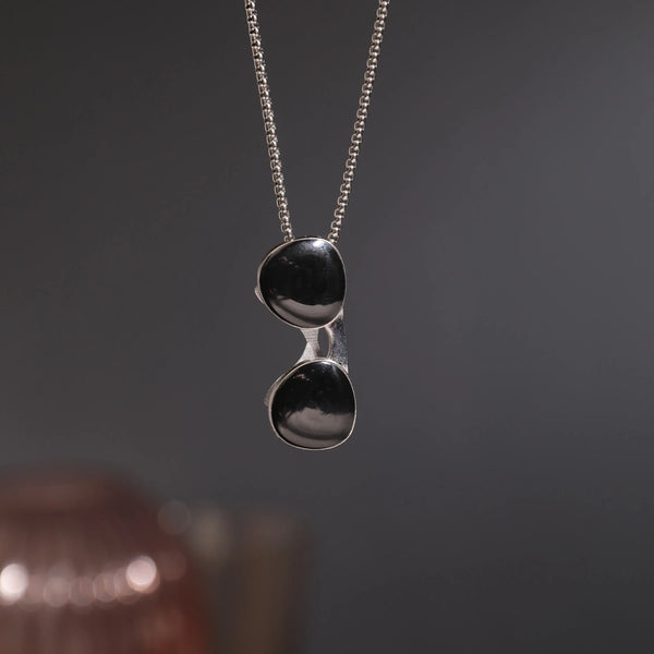 Sunglasses Cool Pendant with Non Pierced Clip On Earrings Set