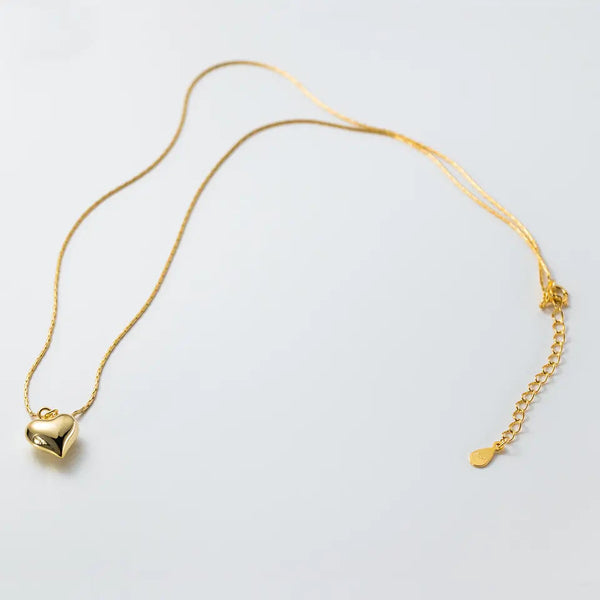 Sweetheart's Embrace Golden Necklace