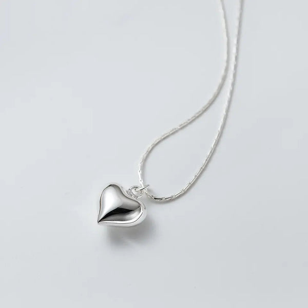 Sweetheart's Embrace Silver Necklace