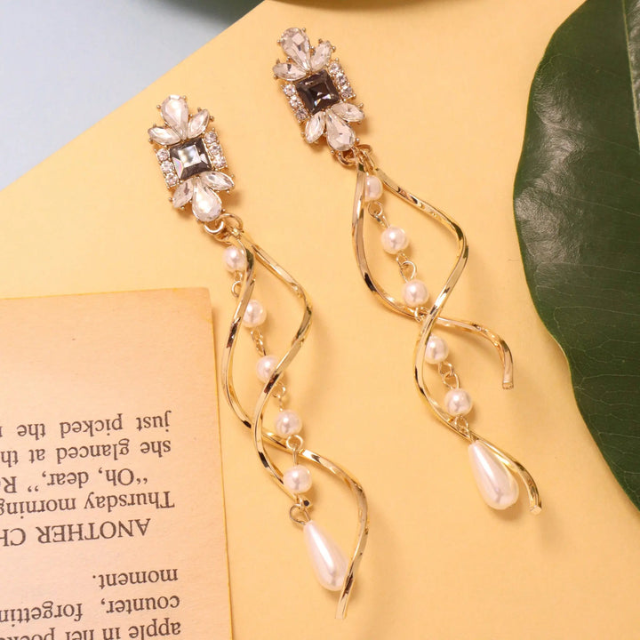 Temptation Pearly Tassel Earrings