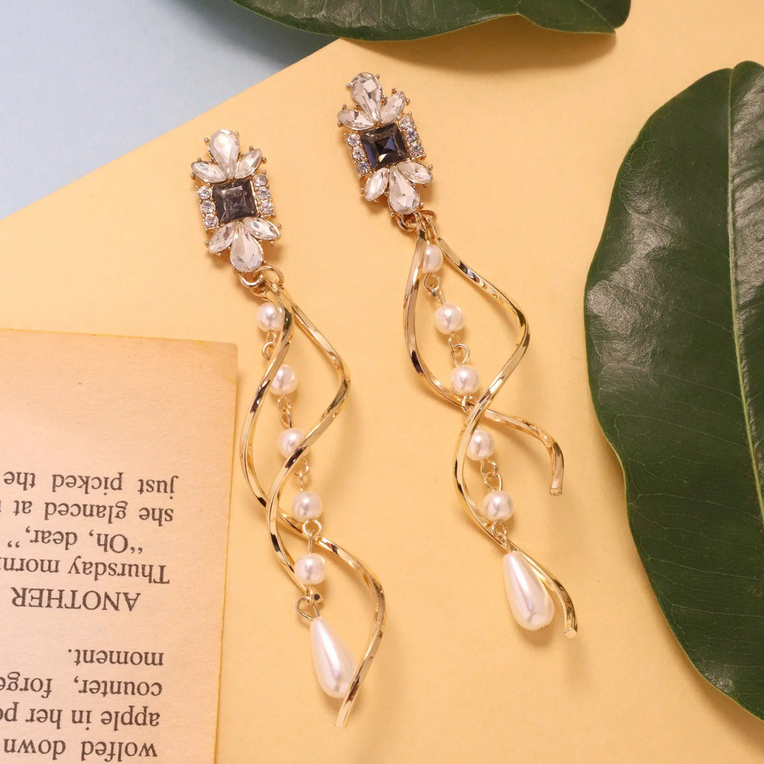 Temptation Pearly Tassel Earrings