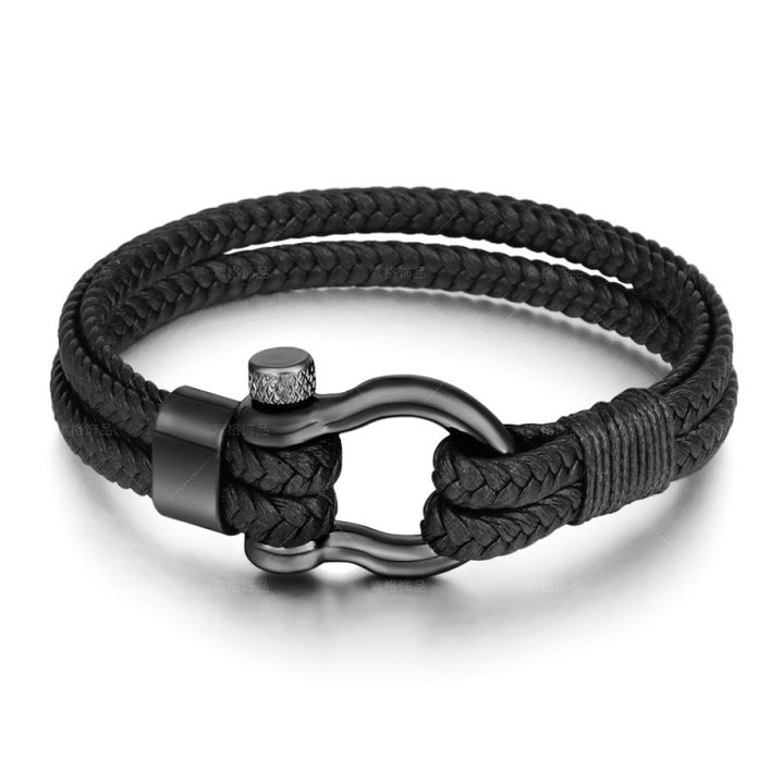 The Minimalist Black Band Salty Alpha