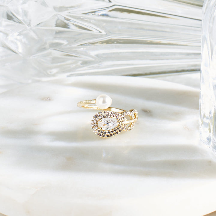 Timeless Gold Signet Ring - Salty Accessories