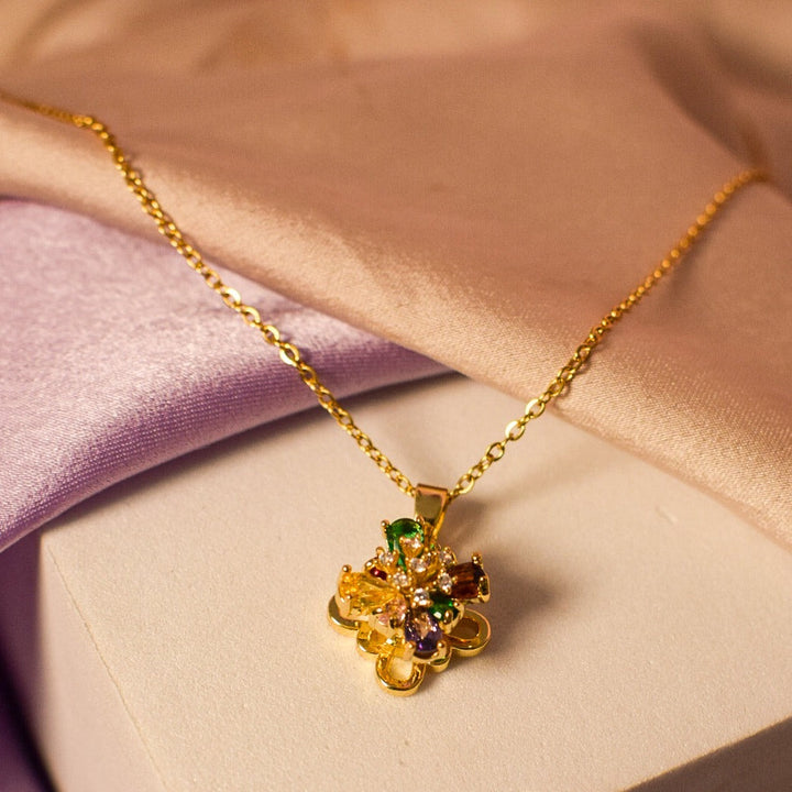 Timeless Opulence Gold Kaleidoscope Spinning Necklace - Salty Accessories