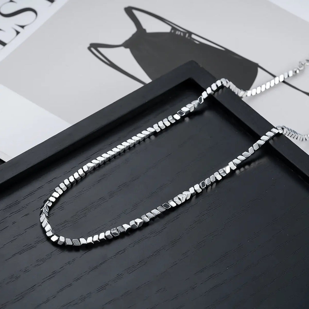 Titan Edge Bead Necklace - Silver | Salty