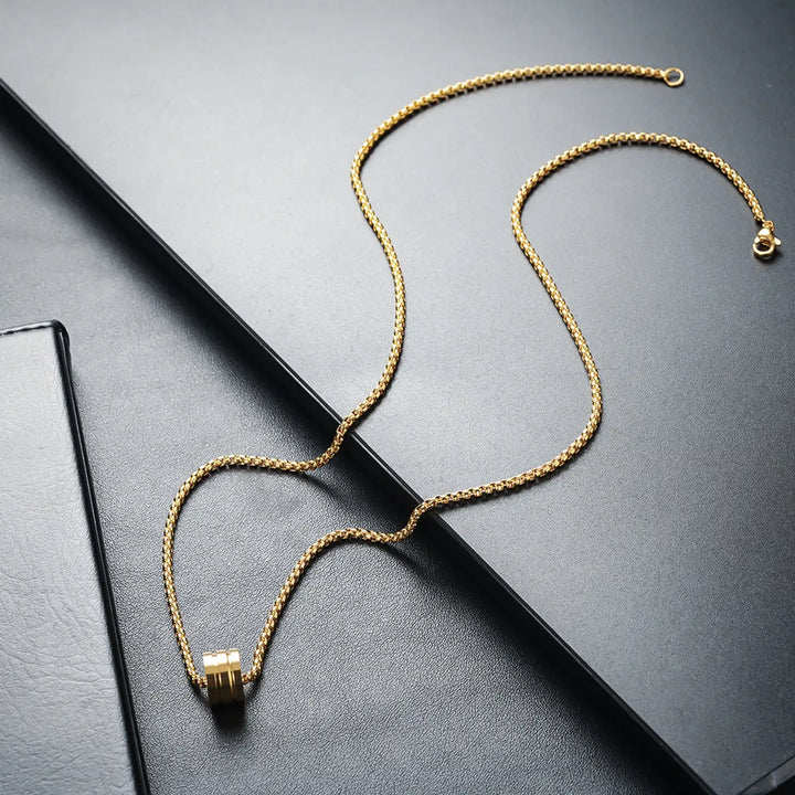 Traveler Golden Chain | Salty