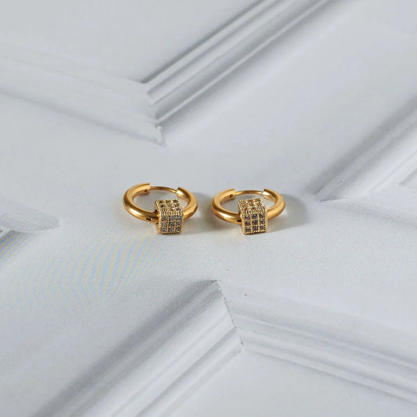 Trendy Golden Bali