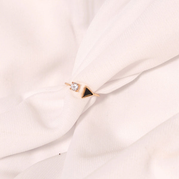 Tri Diamond Ring
