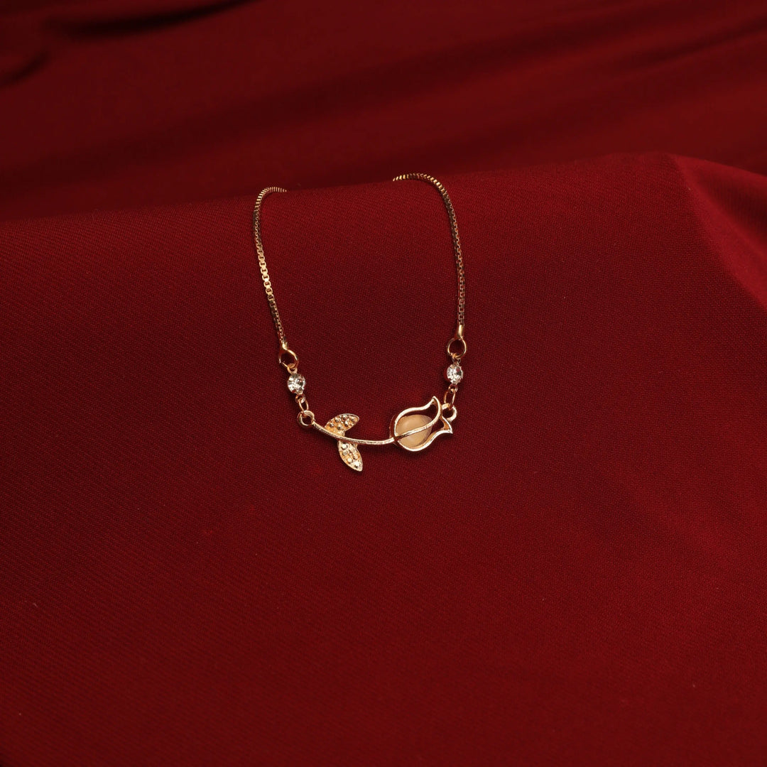 Tulip Dream Bracelet With Valentine Box | Salty