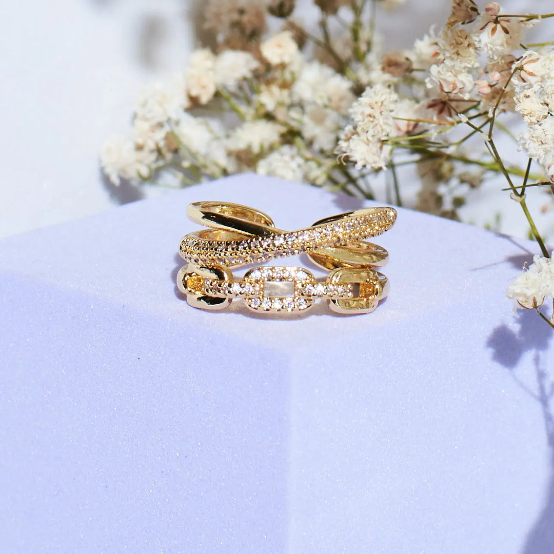 Urban Glamour Golden Ring | Salty