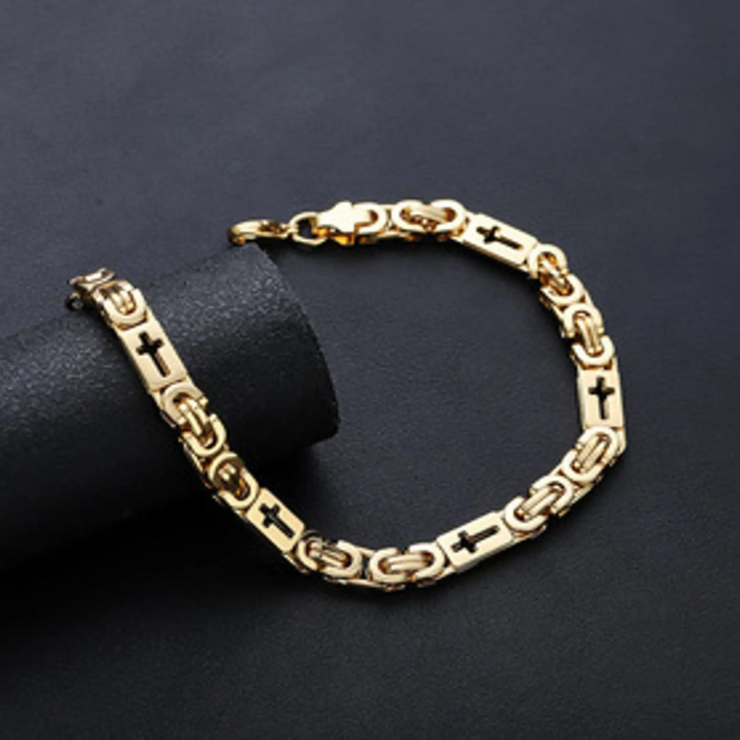 Valor Cross Link Bracelet - Gold | Salty