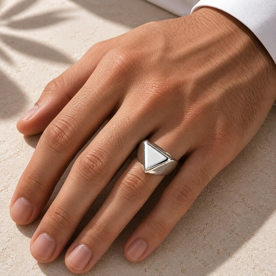 Vertex Signet Ring | Salty