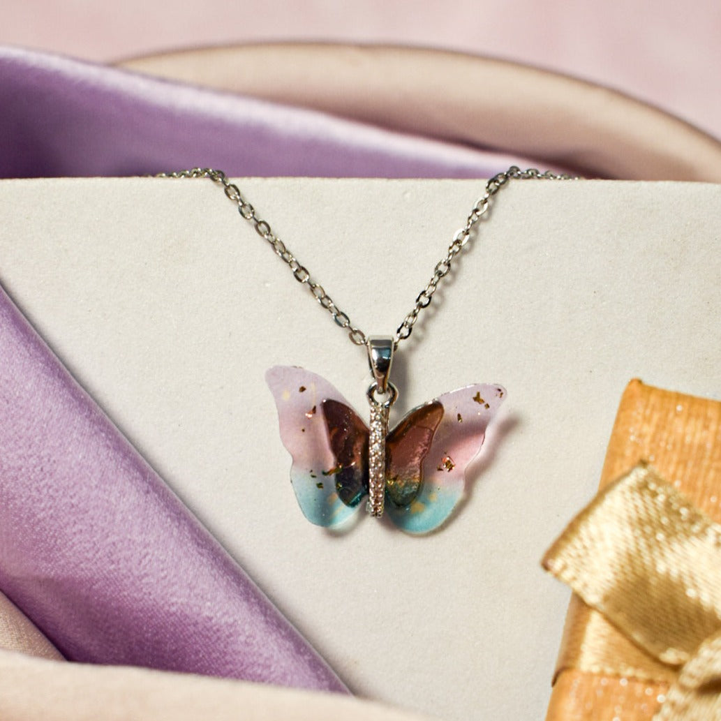 Vibrant Silver Winged Beauty Necklace - Salty Accessories