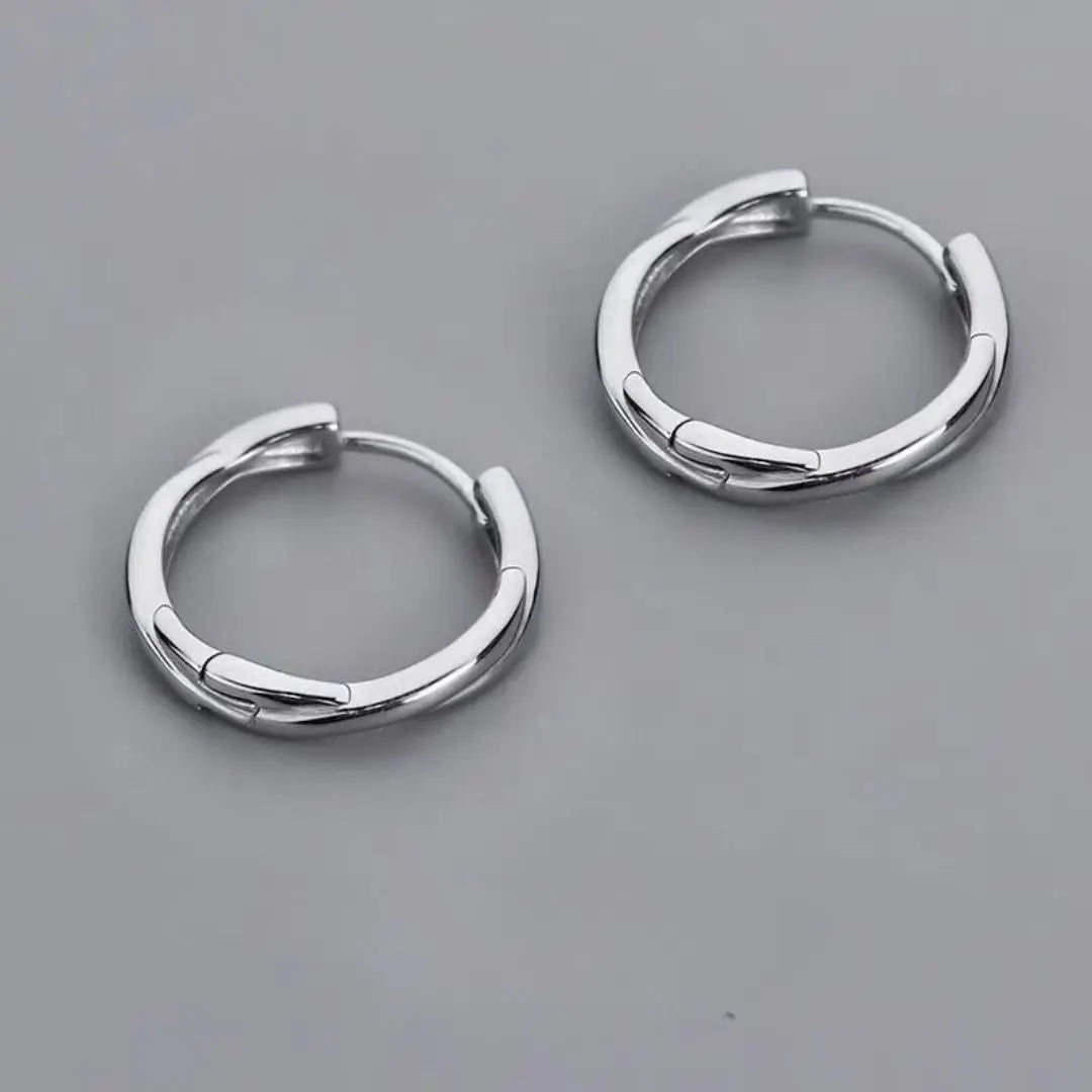 Vintage Chic Silver Earrings - Salty Accessories